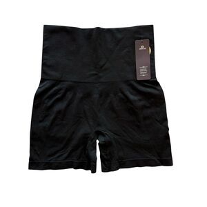 NWT Empetua (Shapermint) High-Rise Smoothing Shorts